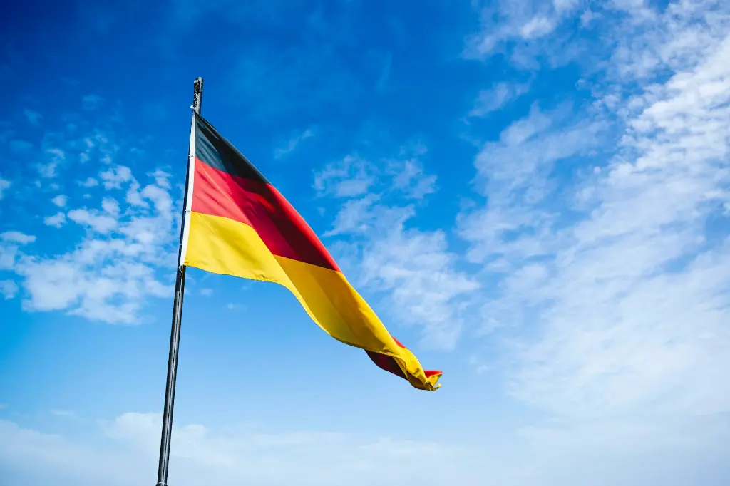 unsplash_cUF4SSxY_KA_germany.webp