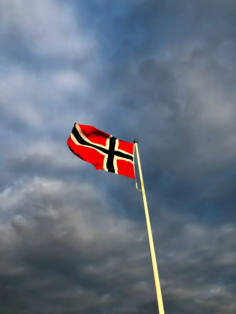 unsplash_vT5dTzuId4c_norwegian.webp
